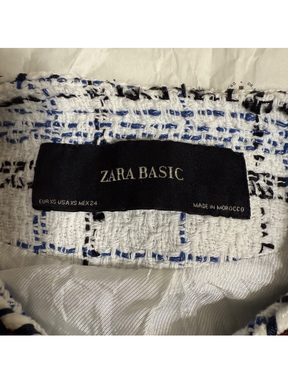 Zara White Tweed Jacket with Navy and Red Trim - Picture 3 of 4